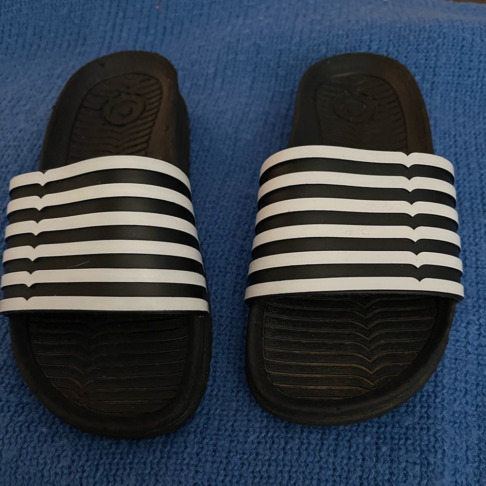 Youth Hunter Slides